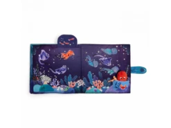 Moulin Roty 676091 - Grand Livre Tissu D'activités Les Aventures De Paulie -Moulin Roty moulin roty 676091 grand livre tissu d activites les aventures de paulie jouets d eveil 1600 2